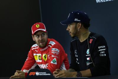 Hamilton grateful for Vettel battle in F1 2018