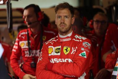 Vettel: Ferrari tidak akan menderita di Kvyat, simulator Giovinazzi keluar