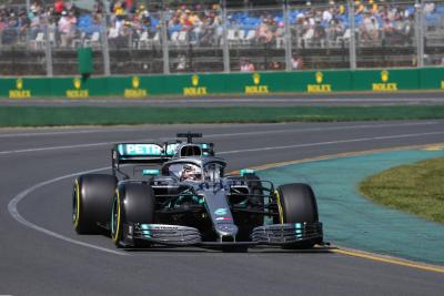 Hamilton leads first Australia F1 practice as Albon crashes