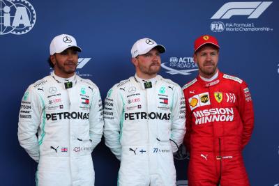 Siapa yang harus bermitra dengan Lewis Hamilton di F1 2021?