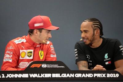 Hamilton: Leclerc terus mengungguli Vettel di Ferrari