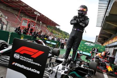 Hamilton cruises to Belgian F1 GP win ahead of Bottas