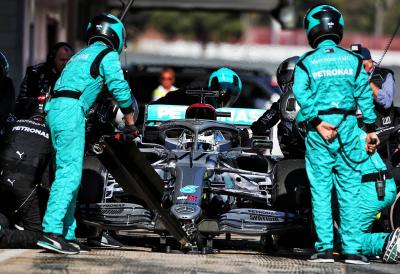 Mercedes downplays Bottas’ late electrical issue