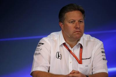 Bos McLaren F1 memperkirakan negosiasi 