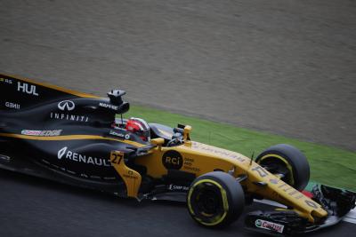 Renault may delay Budkowski start date until April amid rivals' concerns