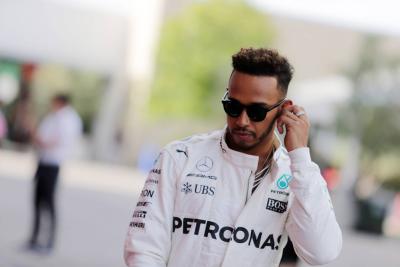 Mercedes tetap membuka mata untuk mencari Hamilton berikutnya