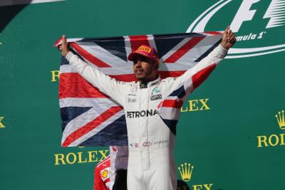 Hamilton not thinking of numbers game despite strong title odds