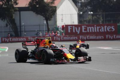 Verstappen beats Hamilton to lead final Mexican GP practice