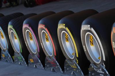 Pirelli, FIA against future tyre competition