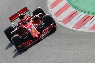 Vettel tidak yakin dengan kecepatan Ferrari setelah minggu yang 
