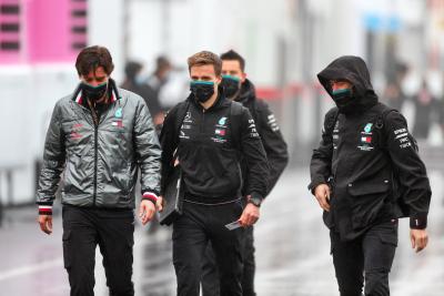 Stoffel Vandoorne (BEL) Mercedes AMG F1 Reserve Driver (Right).