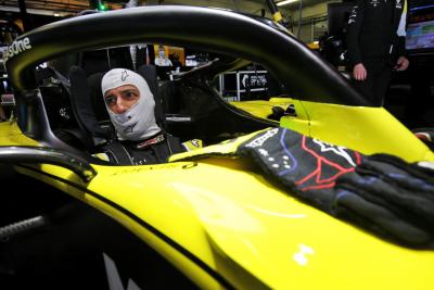 Daniel Ricciardo (AUS) Renault F1 Team RS20.