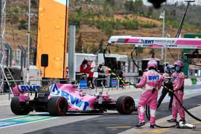 Lance Stroll (CDN) Racing Point F1 Team RP20 calls into the pits to retire from the race.