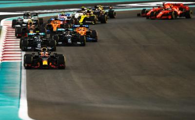 Max Verstappen (NLD) Red Bull Racing RB16 leads at the start of the race.