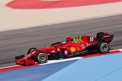 Carlos Sainz Jr (ESP) Ferrari SF-21.