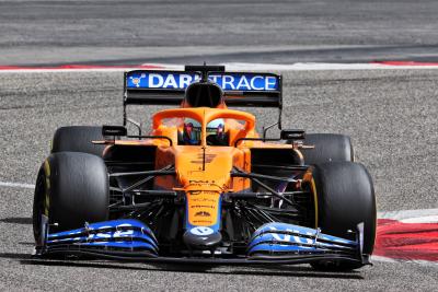 Daniel Ricciardo (AUS) McLaren MCL35M.