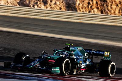 Sebastian Vettel (GER) Aston Martin F1 Team AMR21.