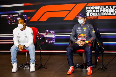 (L to R): Lewis Hamilton (GBR) Mercedes AMG F1 and Max Verstappen (NLD) Red Bull Racing in the post race FIA Press Conference.