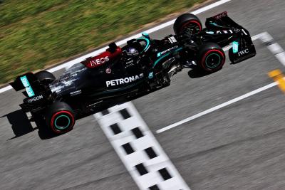 Lewis Hamilton (GBR) Mercedes AMG F1 W12.