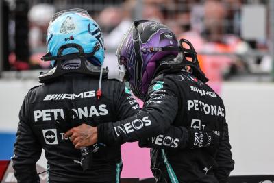 Valtteri Bottas (FIN), Mercedes AMG F1 and Lewis Hamilton (GBR), Mercedes AMG F1 