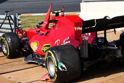 The damaged Ferrari SF-21 of Carlos Sainz Jr (ESP) Ferrari after he crashed in the third practice session.