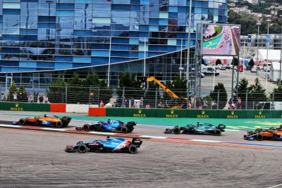 Fernando Alonso (ESP) Alpine F1 Team A521 runs wide at the start of the race.