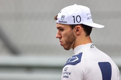 Pierre Gasly (FRA) AlphaTauri on the grid.