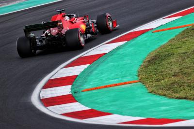 Charles Leclerc (MON) Ferrari SF-21.