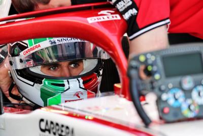 Antonio Giovinazzi (ITA) Alfa Romeo Racing C41.