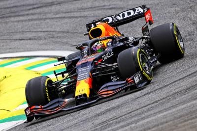 Max Verstappen (NLD) Red Bull Racing RB16B.