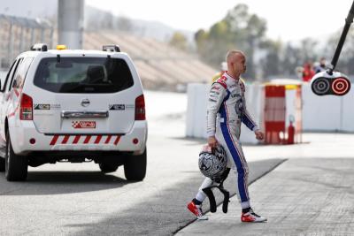 Nikita Mazepin (RUS) Haas F1 Team returns to the pits.