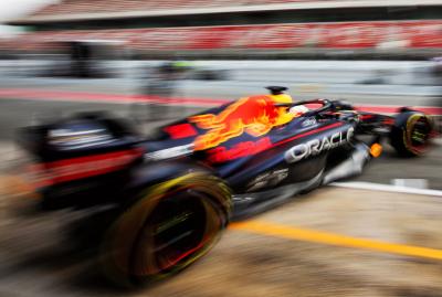 Max Verstappen (NLD) Red Bull Racing RB18.