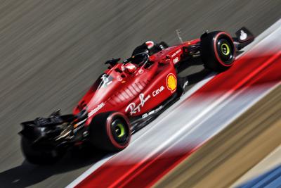 Charles Leclerc (MON) Ferrari F1-75.