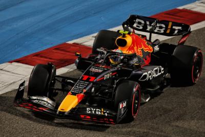 Sergio Perez (MEX) Red Bull Racing RB18.