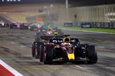 Max Verstappen (NLD) Red Bull Racing RB18.