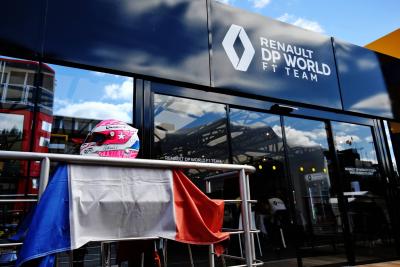 F1 mengingat kehilangan bintang Hubert 12 bulan setelah tragedi