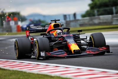 Red Bull menguji 'banyak bagian baru' dalam latihan F1 GP Inggris