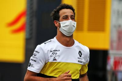 Daniel Ricciardo (AUS) Renault F1 Team.