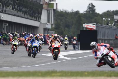 MotoGP riders discuss flag-to-flag changes