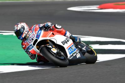 REPORT: Dovi wins to take title lead, Marquez blows