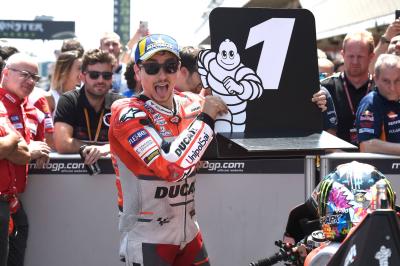 Form man Lorenzo seals pole at Catalunya