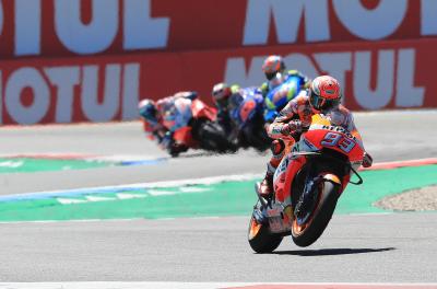 Surprise soft rear pays off for Marquez