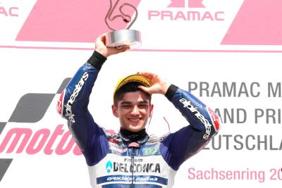Moto3 Jerman: Martin melepaskan diri untuk memimpin di Sachsenring