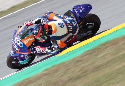 Moto2 Assen: Fernandez meraih kemenangan perdananya dalam insiden penuh thriller