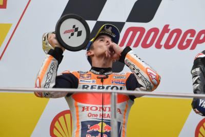 Marquez menunjukkan kedua sisinya di Sepang