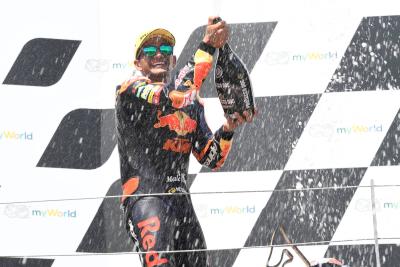 Moto2 Austria: Martin meraih kemenangan pertama dalam balapan singkat