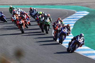 Toprak Razgatlioglu leads the race start, Estoril WorldSBK race2, 2020