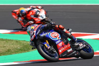 Toprak Razgatlioglu and Michael Ruben Rinaldi, Misano WorldSBK race2 2021