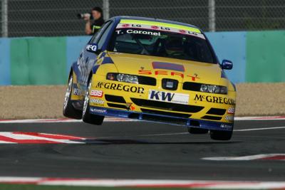 WTCC: Muller takes race one at Spa.