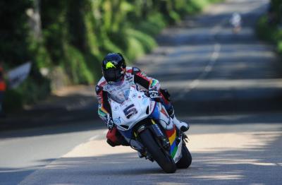 TT2014: Anstey leads way in opening practice